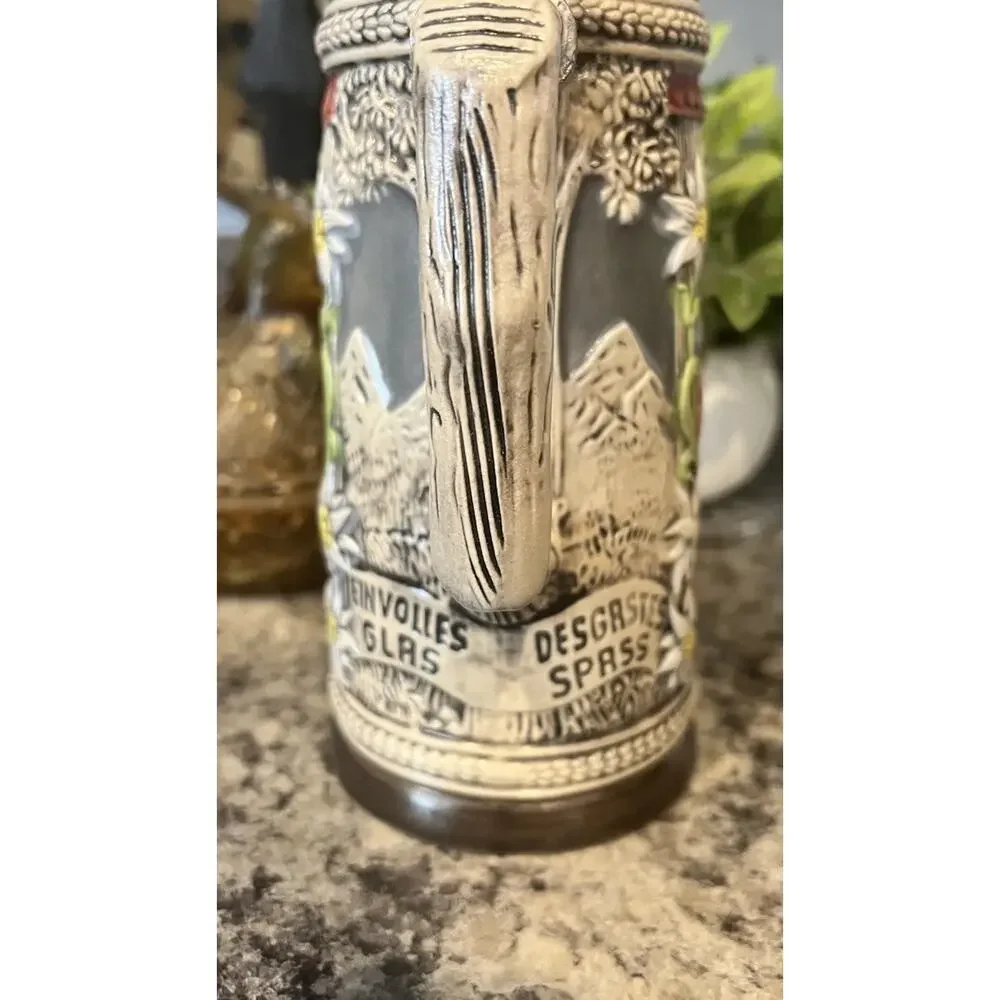 Vtg Gertz Beer Stein Pub Scene Translation “ A Full Glass, A Lot Of Fun” 9”